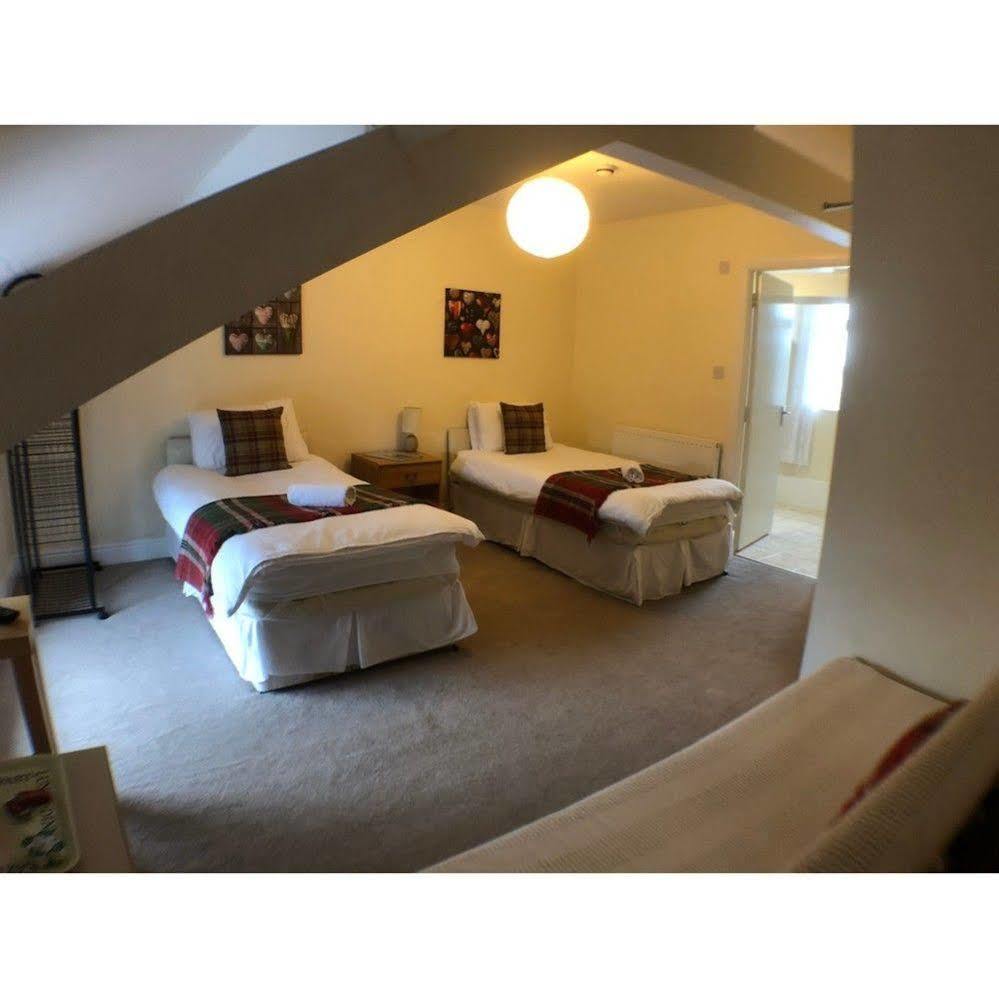 Number 19 Guest House - Self Check In - Under 4 Miles From Barrow In Furness دالتون-ين-فورنيس المظهر الخارجي الصورة